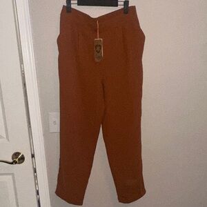 Skies Are Blue Women’s Rust Chinos